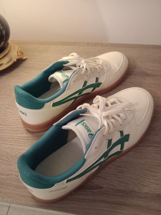 Adidași ASICS Skyhand OG originali, mărimea MĂRIME 42.5 – Stare excelentă/ca Noi