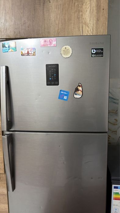 Продом холодильник Самсунг
