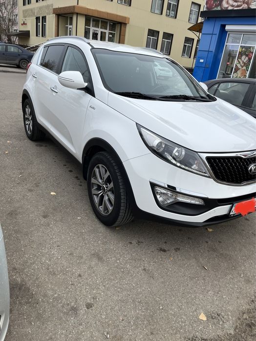 Срочно Kia sportage 2,4
