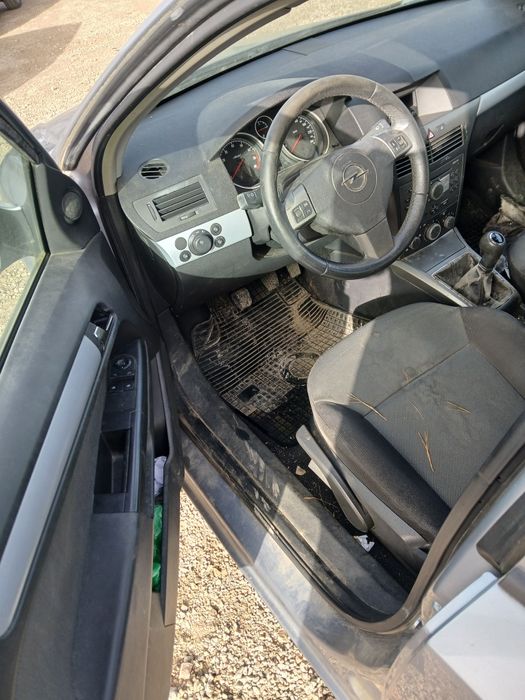 Опел астра H 1.4 бензин на части