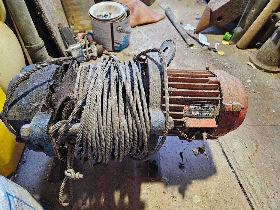 Продам электролебедки