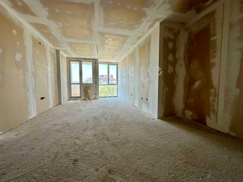 Продава се Тристаен апартамент в Благоевград, Баларбаши - 151 кв.м за 1120 €/кв.м - Снимка #2