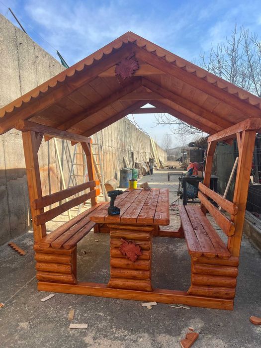 Mobiliere De gradina