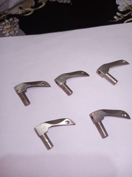 Продаётся запчасти и иглы