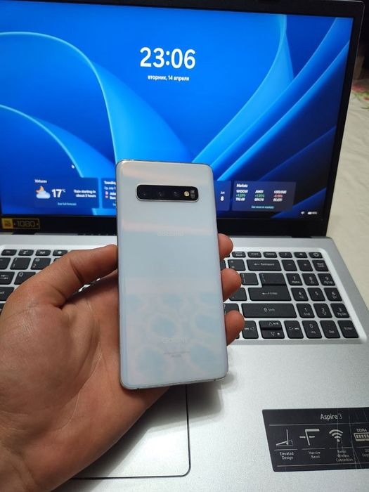 Samsung Galaxy S10