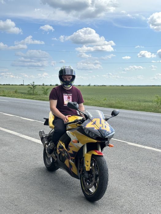 YAMAHA YZF R6 RJ09 2005