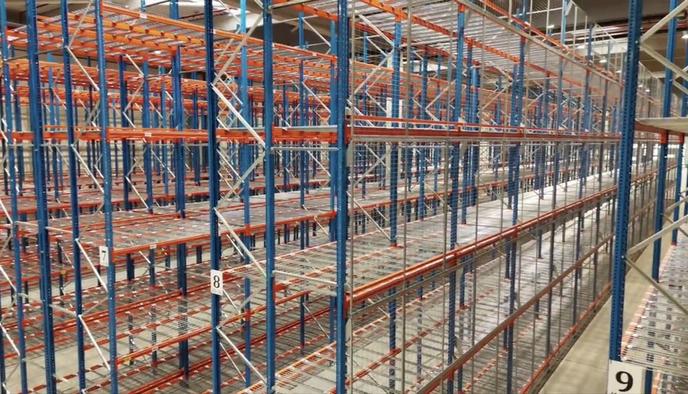 Rafturi metalice industriale
