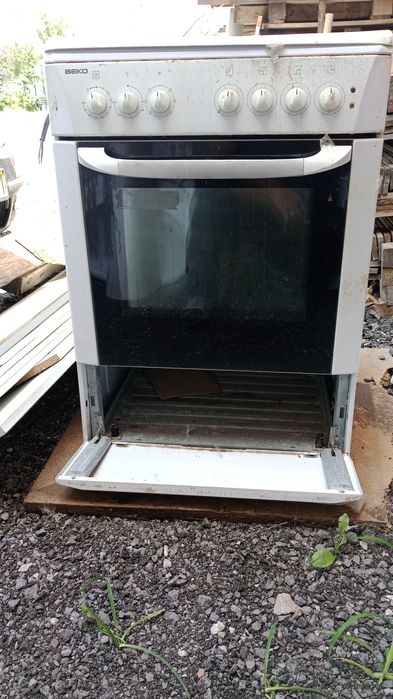 Электро плита б/у