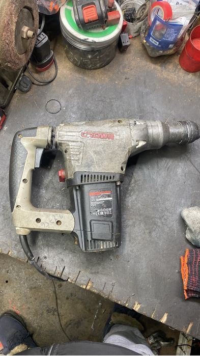 Продам электроиструменты рабочие !