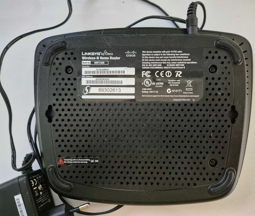Рутер Linksys WRT120N и Рутер MSI RG300EX Lite