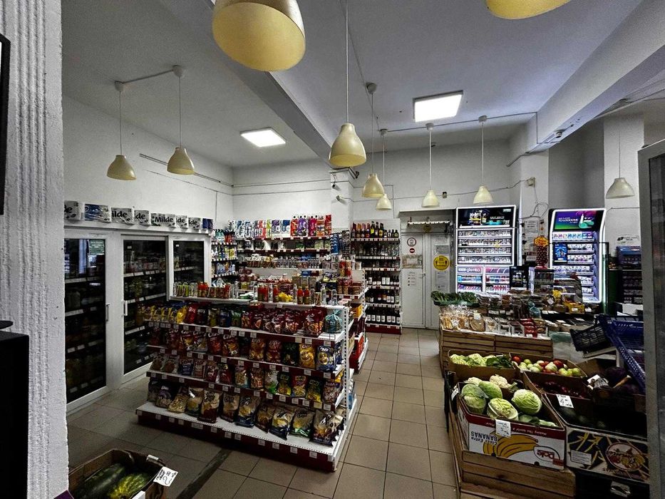 Vad excelent! Predau afacere la cheie – Magazin alimentar complet utilat, Sector 3