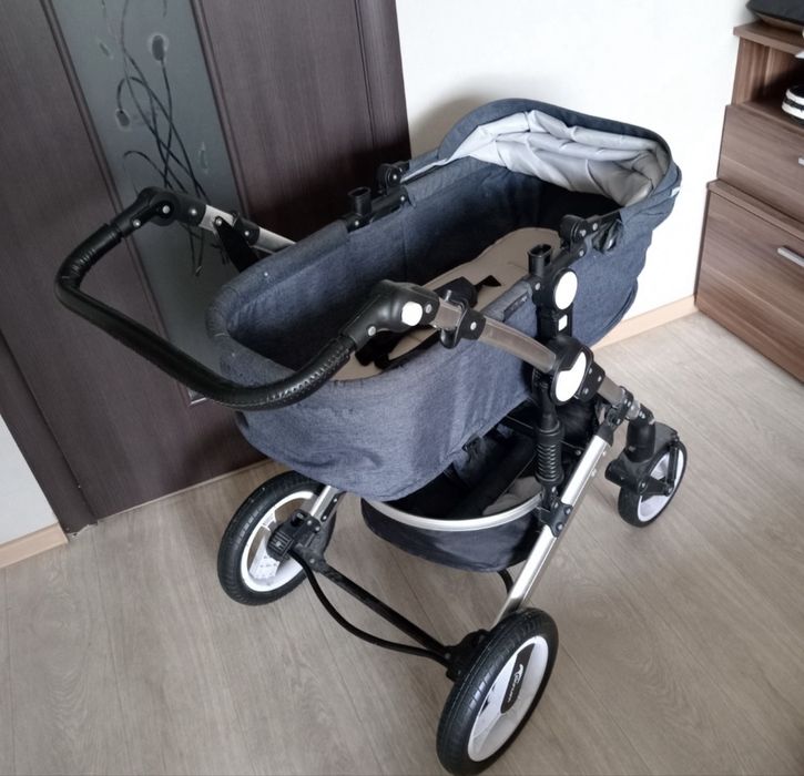 Продам коляску  Teknum 2в1