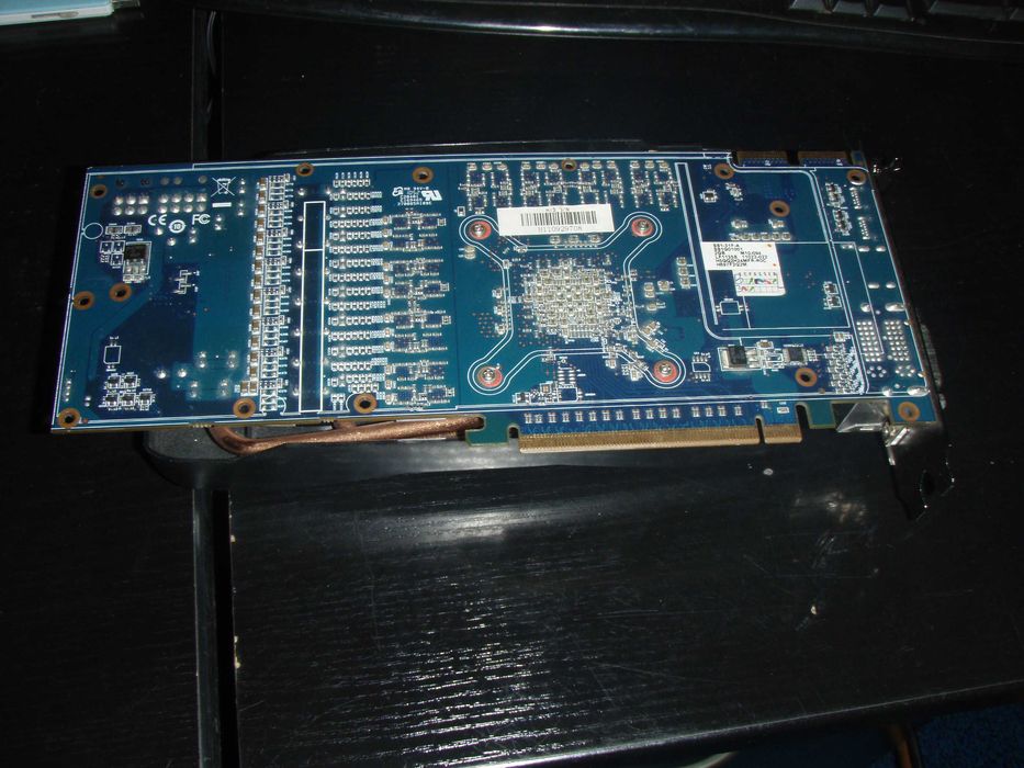 Placa video HIS AMD HD 6970 2Gb GDDR5 256bit