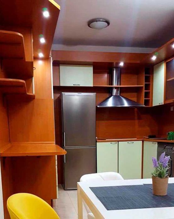 Продава се Двустаен апартамент в София, Хладилника - 76 кв.м за 2066 €/кв.м - Снимка #2