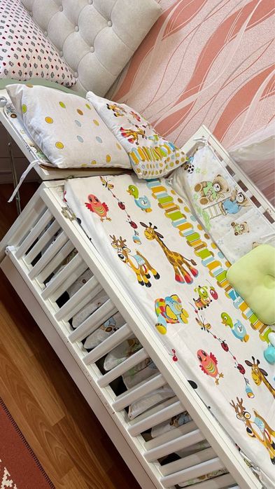 Детская кроватка в хорошем состоянии