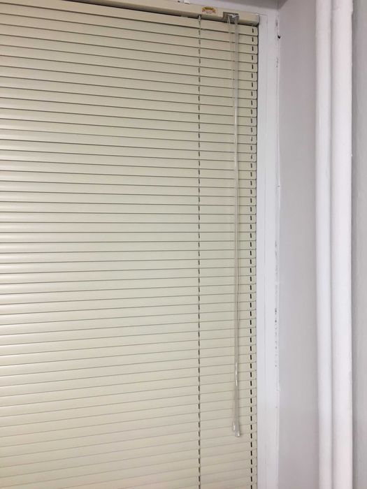 Продавам алуминиева щора