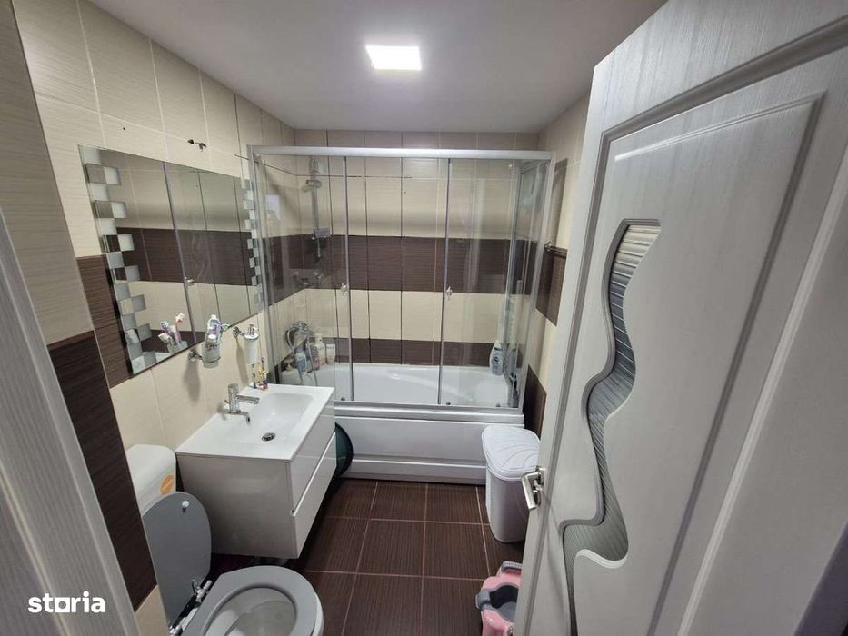 Apartament 2 camere 55mp ultrafinisat, mobilat, utilat, D.va Nord — fotografia 3