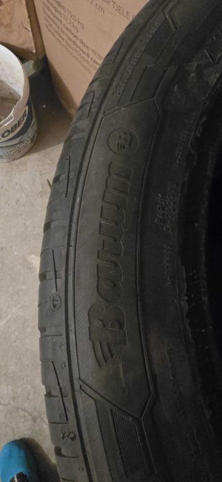 anvelope vara 255 45 18