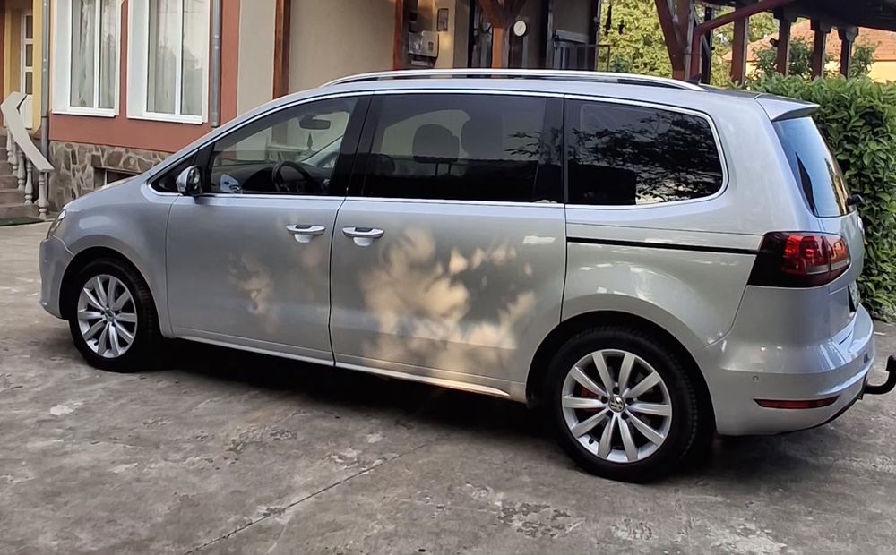 Vând Vw Sharan HIGHLINE 7 locuri euro 6 DSG