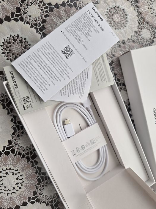 Tableta Samsung Galaxy Tab A9, 64GB, 8.7", cu Slot SIM / 4G, Nouă