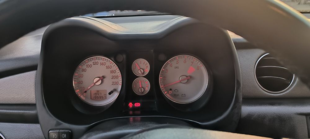 Mitsibihi outlander 2.0 136 к.с 4x4