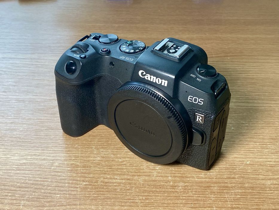 Cameră foto Canon EOS RP