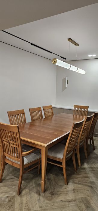 Обеденный стол и 8 стульев! Дерево! США.