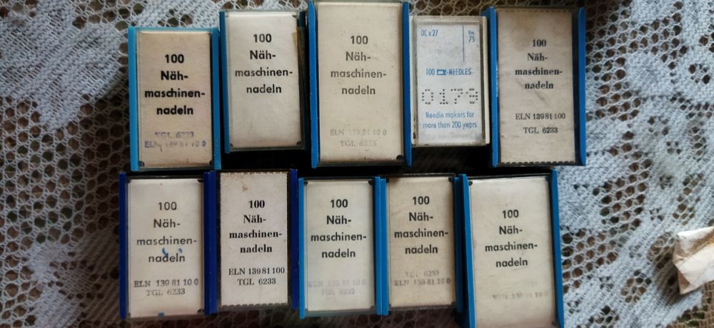 Велкро лепенка и игли за професионални шевни машини !