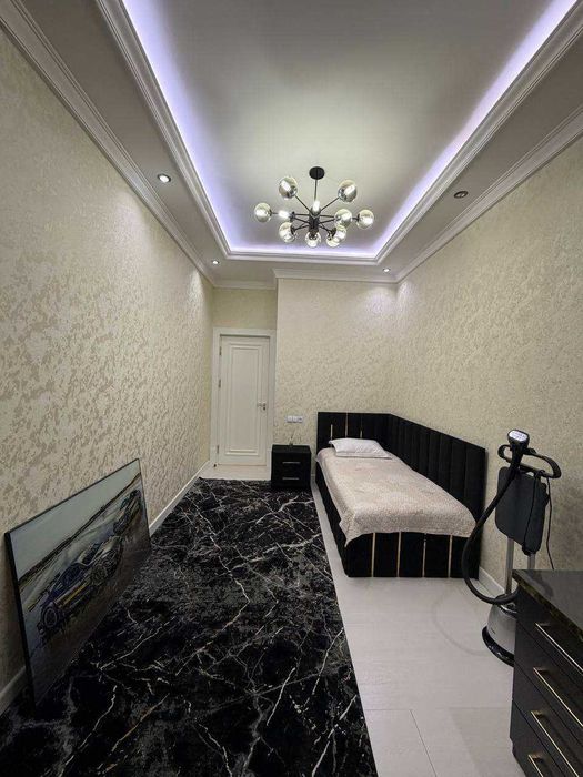 ПРОДАЕТСЯ KVARTIRA на Махтумкули 4/4/10 | 158м2 Ор-р парк Ашхабад