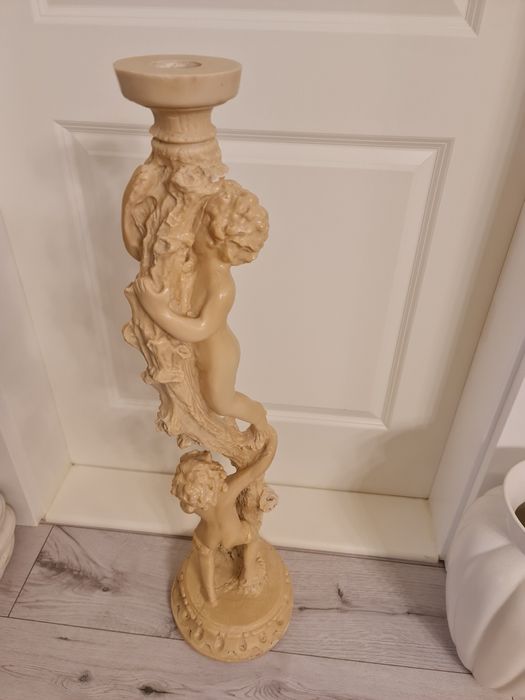 Redus ! Statuetă  dimensiune mare