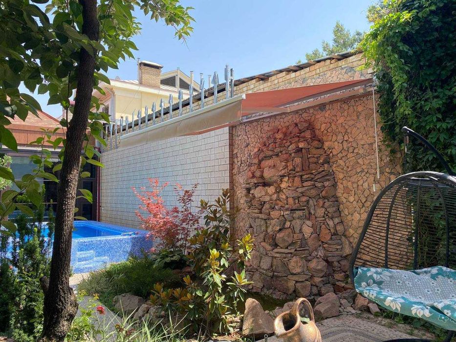 Klassik Markiza. Tent. Soyabonlar / Тент. Складной навес для террас.