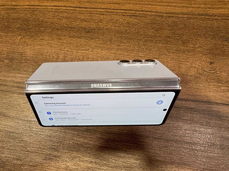 Display Original Samsung Z Fold 5