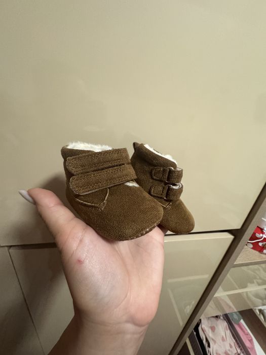 Papucei bebe toamna iarna
