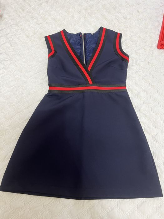 Короткое платье, размер с