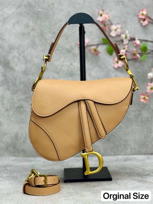 Genti Dior Saddle noi