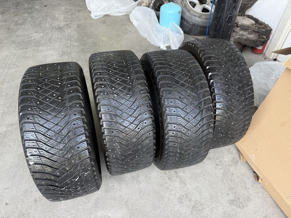 Продам резину goodyear