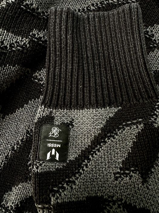 Messi, Меси монограм мъжки пуловер на едноимения футболист, размер L