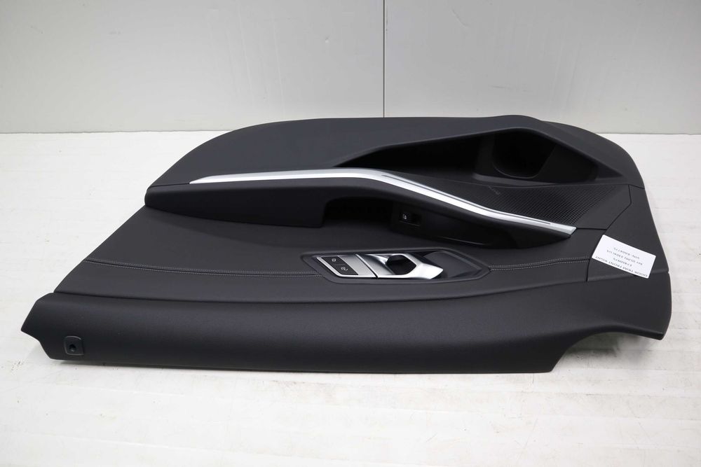 Предна дясна кора за врата Черна БМВ Г20 Г21 BMW G20 G21