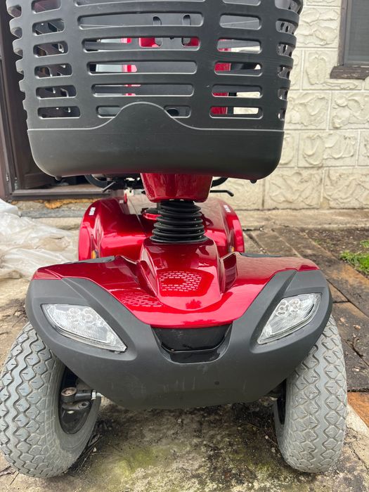 Акумулаторна инвалидна количка AIS 558