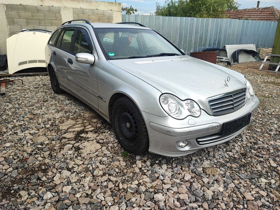 Мерцедес C 220 CDI 150 коня W203 На Части