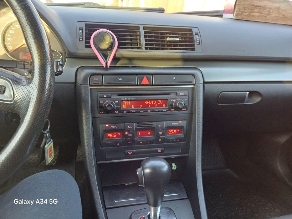 Vand Audi A4 B7 automată