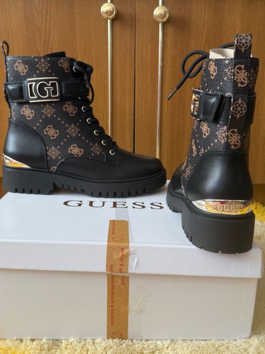Ghete Guess Originale, nou cu etichetă, măsura 39, sunt superbeee