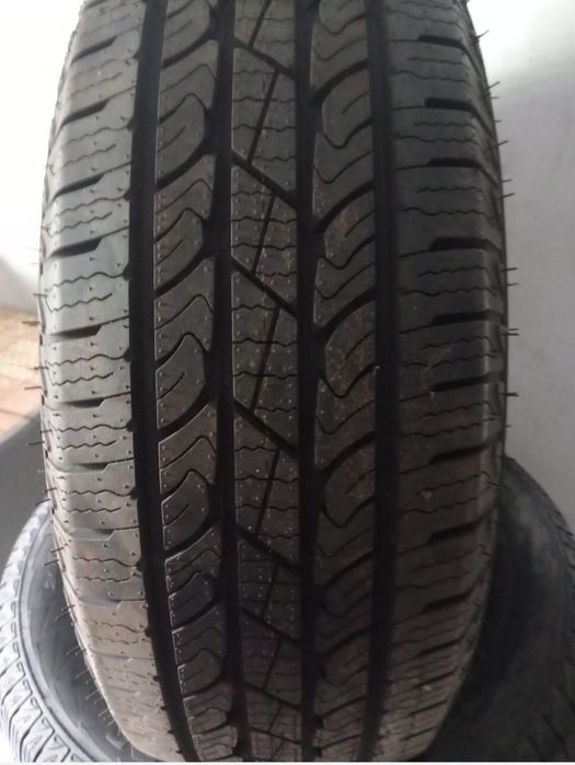 Продам шины летние 255/70/15 NEXEN