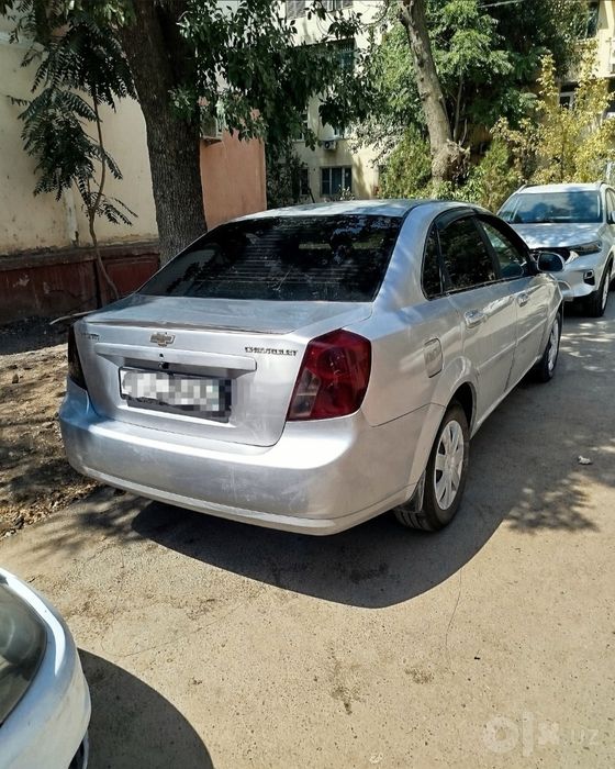 Lasetti 2 pozitsiya 1.8L