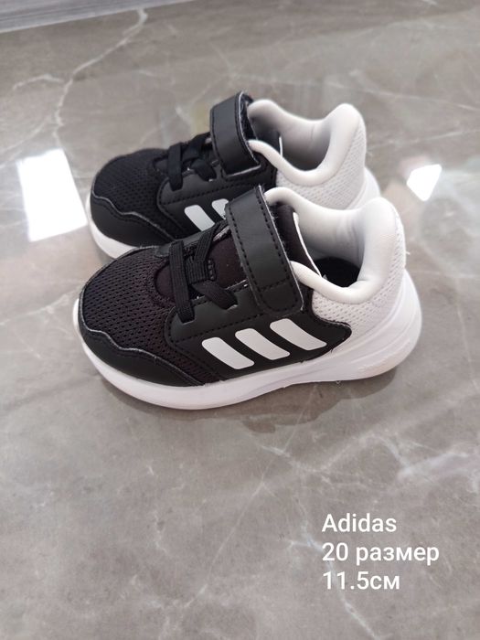 Детски маратонки Адидас 20 размер