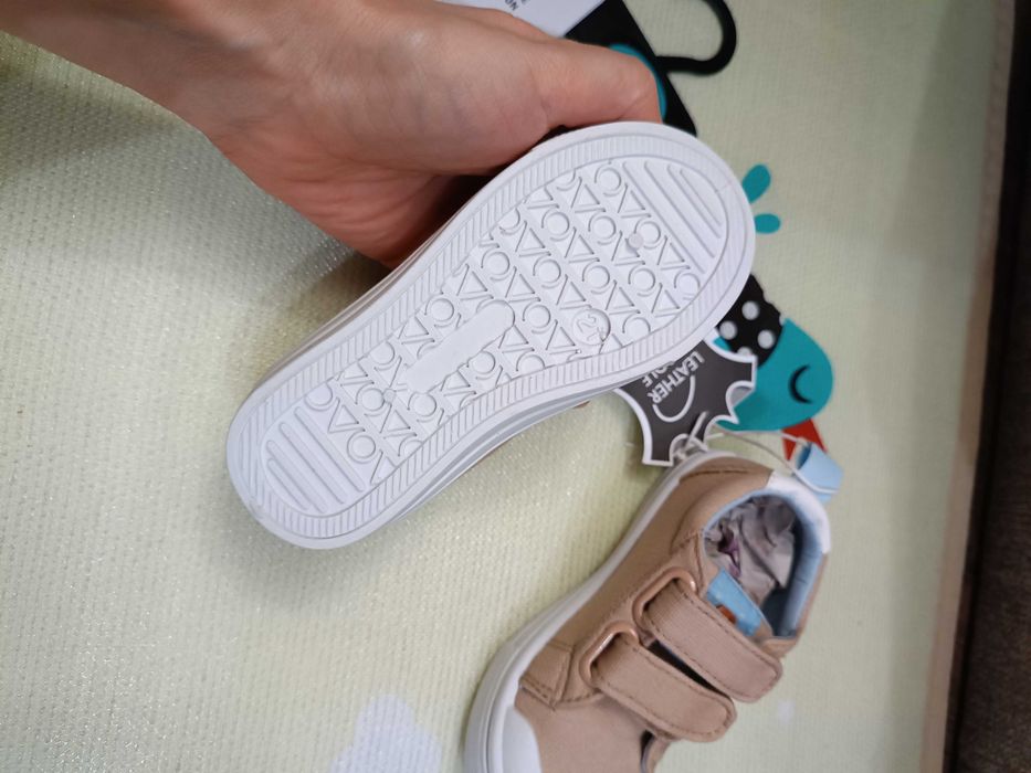 Бебешки/ детски гуменки