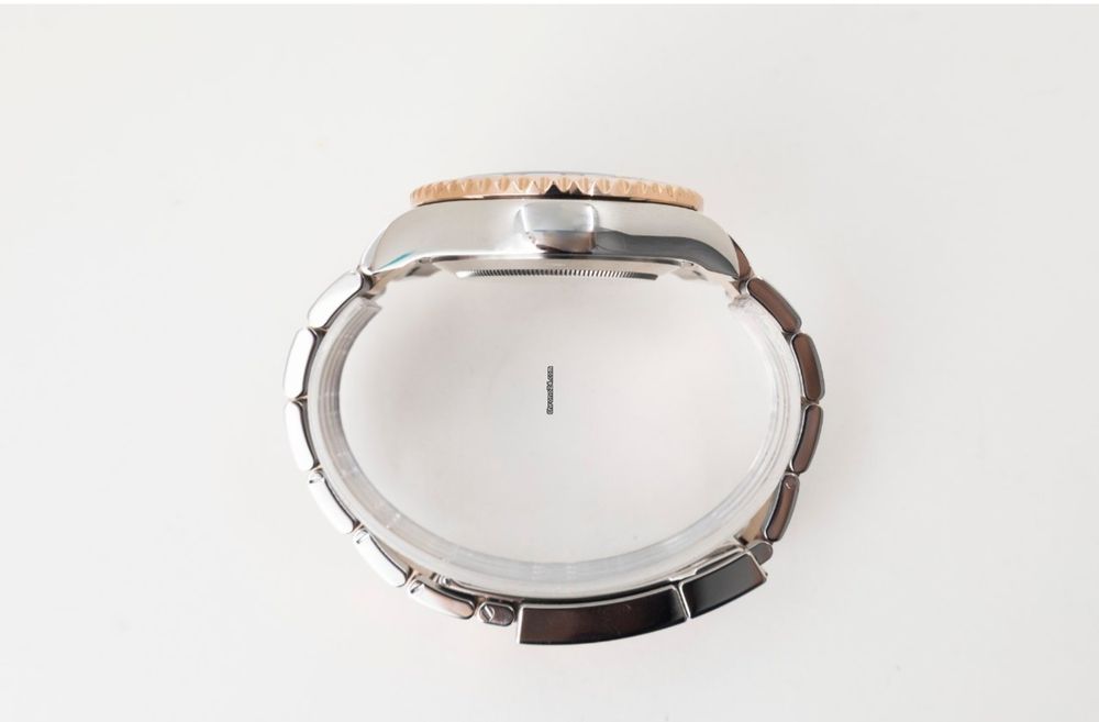 Rolex Yacht-Master ll Steel & 18K Rose Gold Oyster