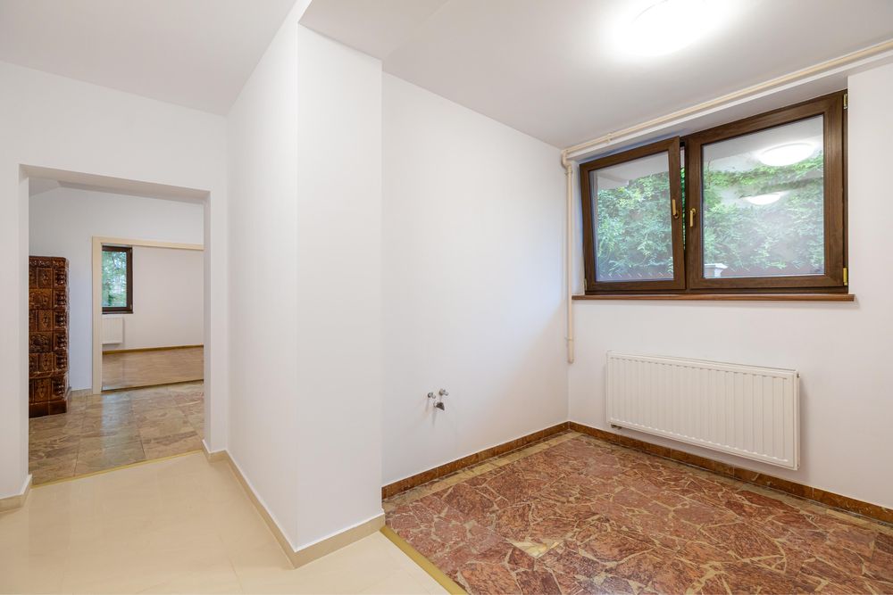 Spațiu comercial ultracentral de închiriat