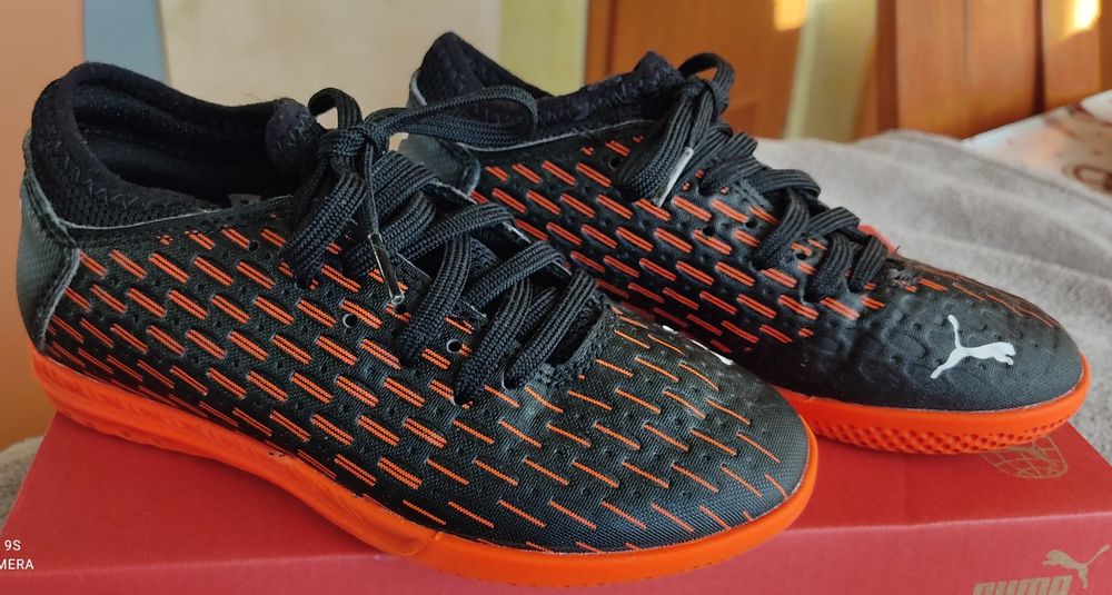 Маратонки за футбол Puma