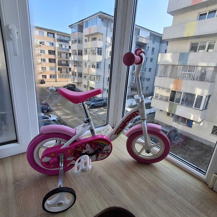 Bicicleta fetita roz